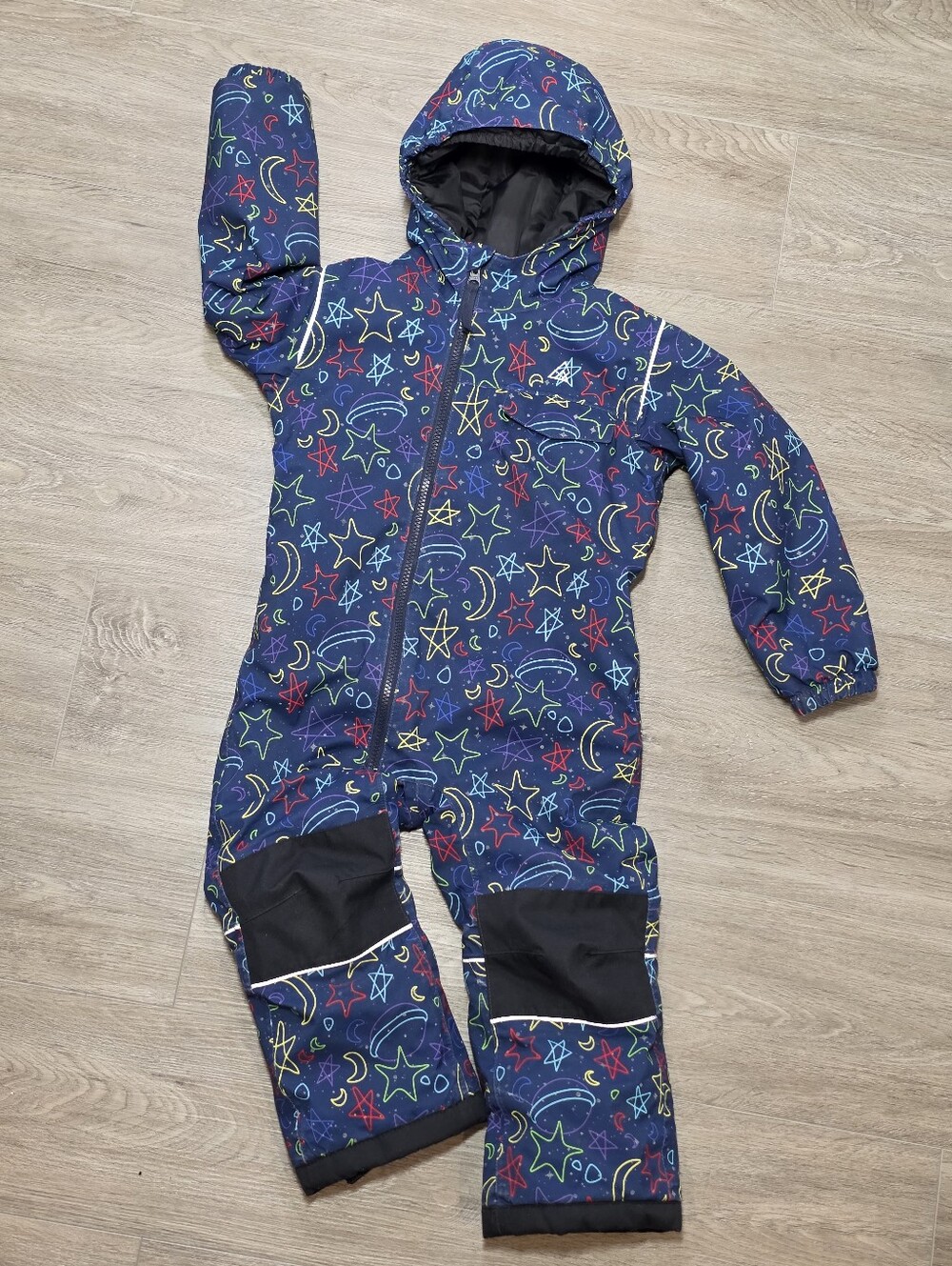 RIPZONE Kids Parkdale Snowsuit 3T Insulated One Peice Water Repelant Stars Moon